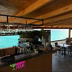 Hotel Juna