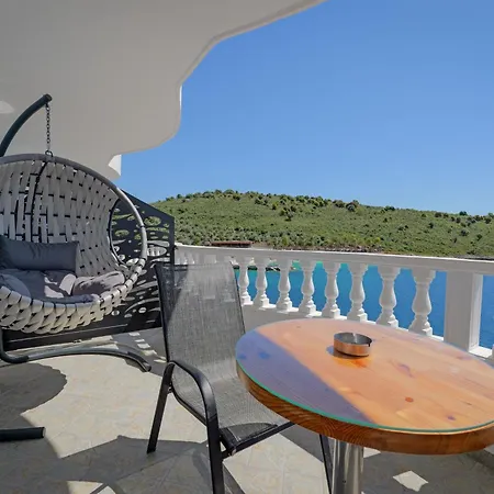 Juna - Private Beach 4* Sarandë