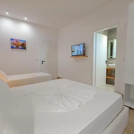 Hotel Juna