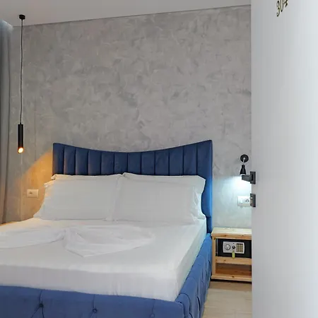 Hotel Juna - Private Beach