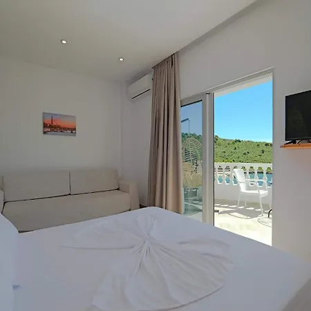 Hotel Juna