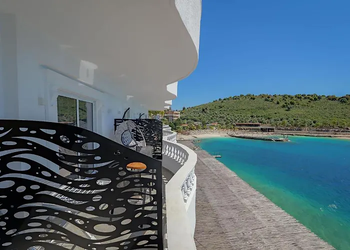 Juna Hotel Sarandë