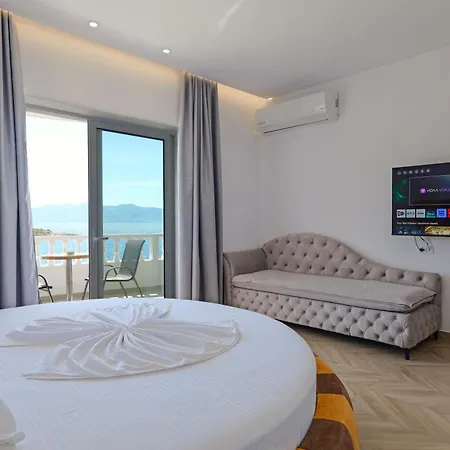 Juna - Private Hotel 4*