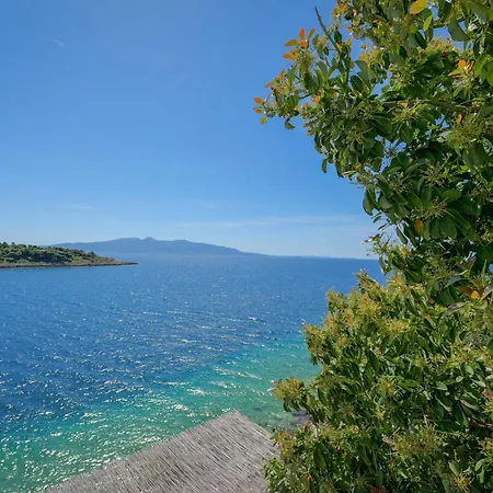 호텔 Juna Sarandë