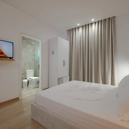 Hotel Juna - Private 4*