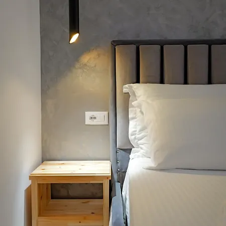 Hotel Juna - Private Sarandë